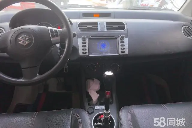 Suzuki Swift 2015 #16 Suzuki Swift 2015 car image #16
