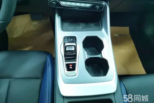 GAC Trumpchi GS3 2025 #16 GAC Trumpchi GS3 2025 car image #16