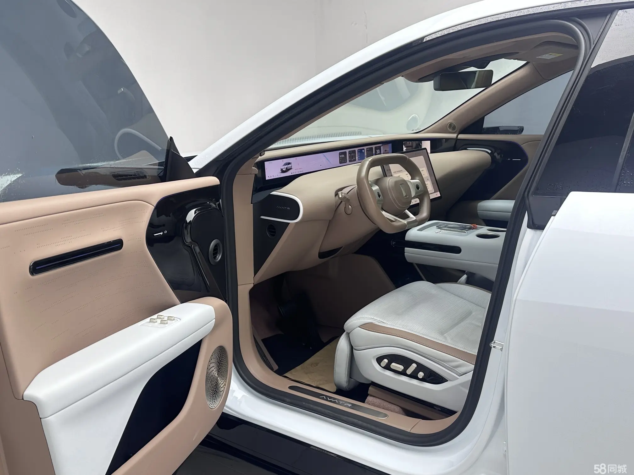 Avatr 07 2024 #16 Avatr 07 2024 صورة سيارة #16