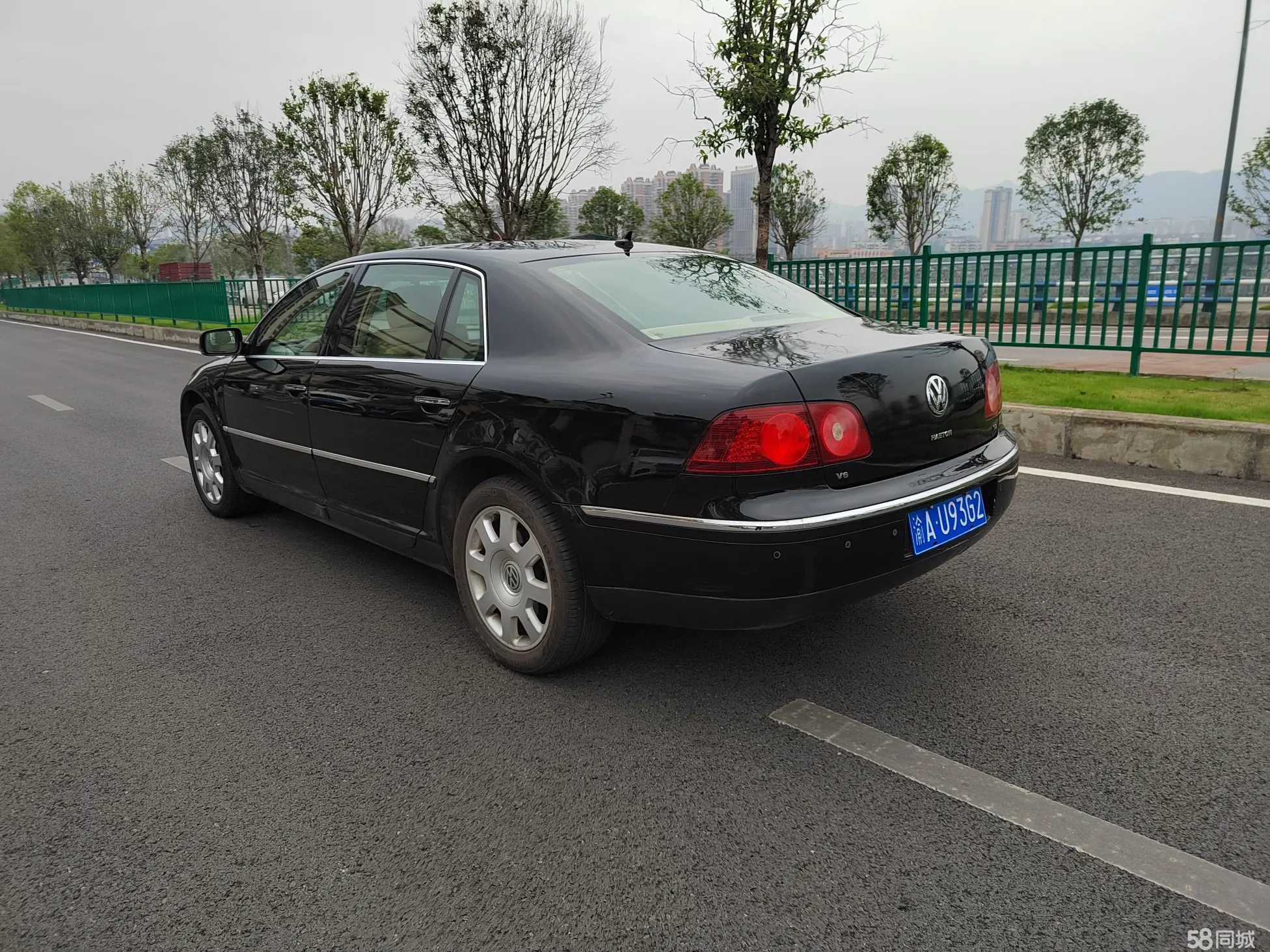 Volkswagen Pheaton 2008 immagine di auto #16