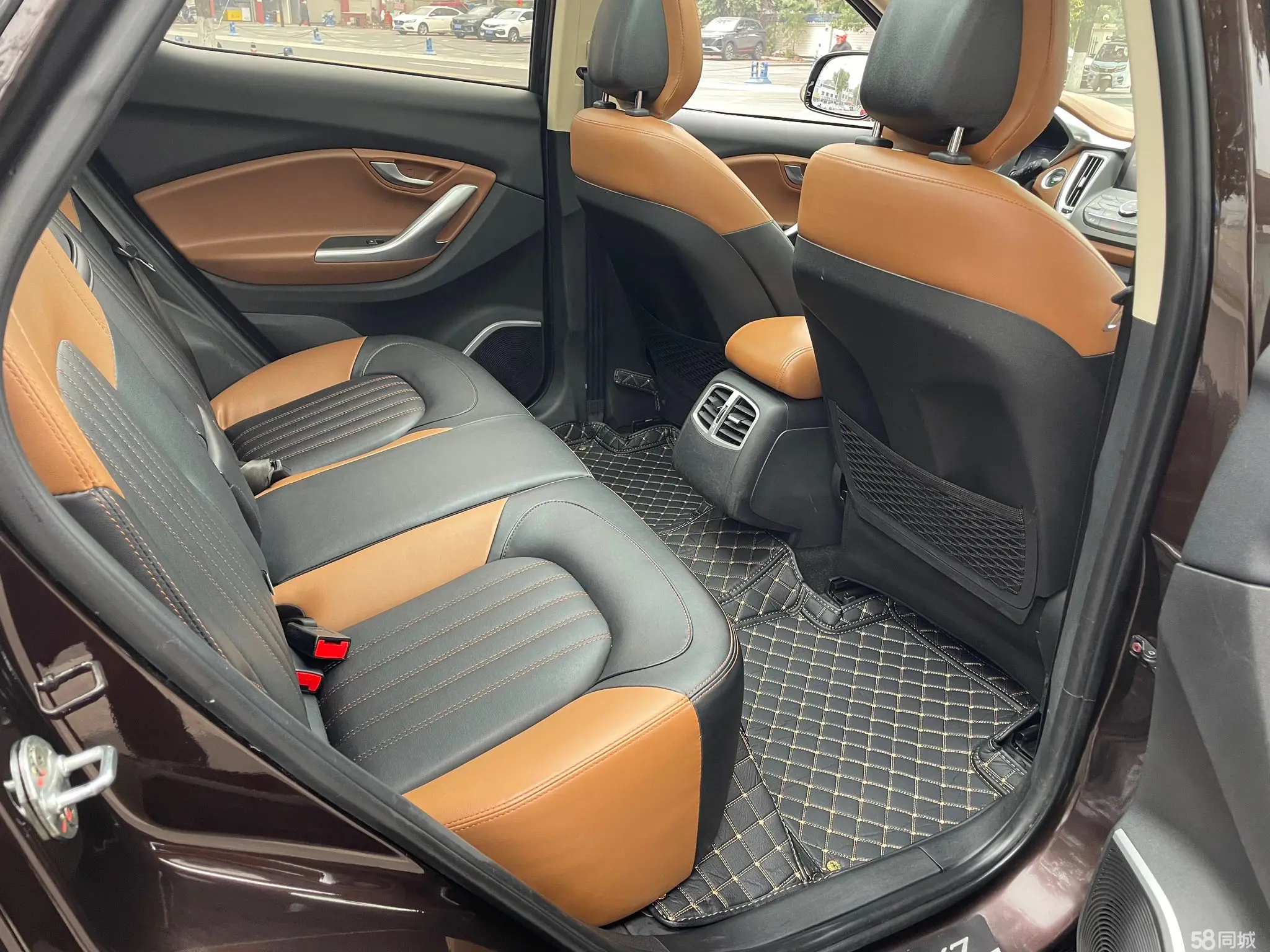 Soueast DX7 2016 #16 Soueast DX7 2016 car image #16