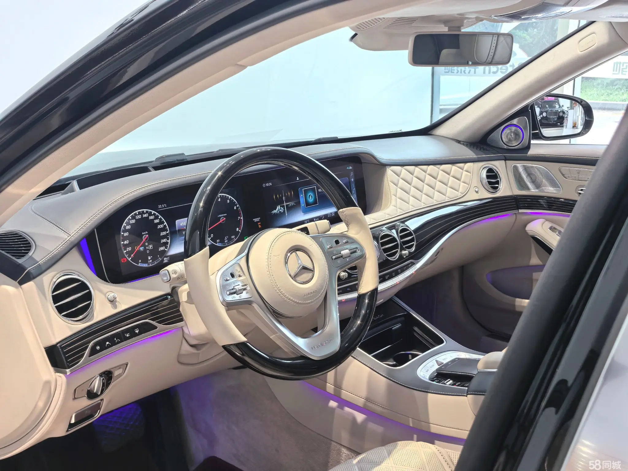 Mercedes-Benz Maybach S Class 2019 car image #16