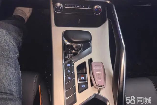 GEELY Coolray 2024 صورة سيارة #16