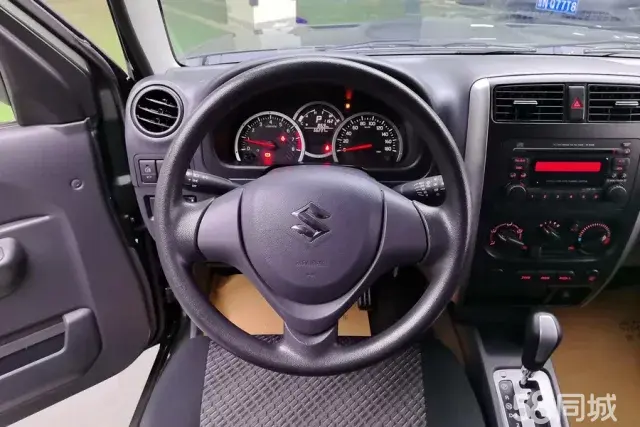 Suzuki Jimny (Imported) 2016 immagine di auto #16