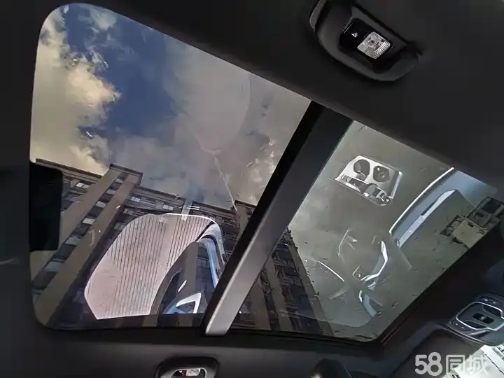 MG 7 2025 imagen de coche #16