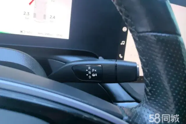 Xpeng P7 2022 car image #16