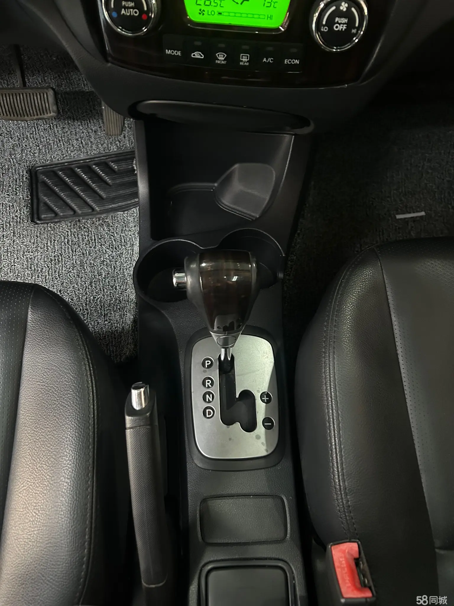 Kia Sportage 2010 car image #16