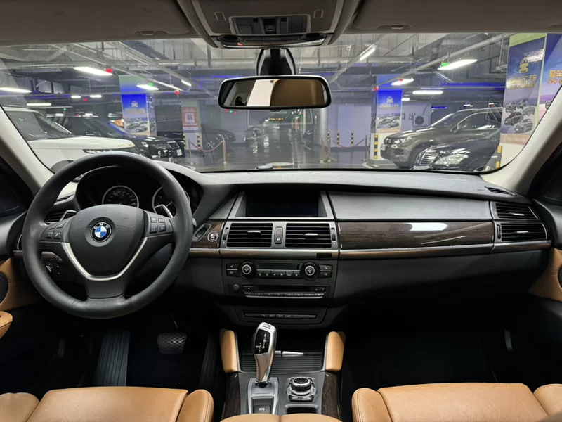 BMW X6 2013 image de voiture #16