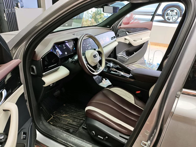 GEELY Monjaro MHEV 2022 car image #16