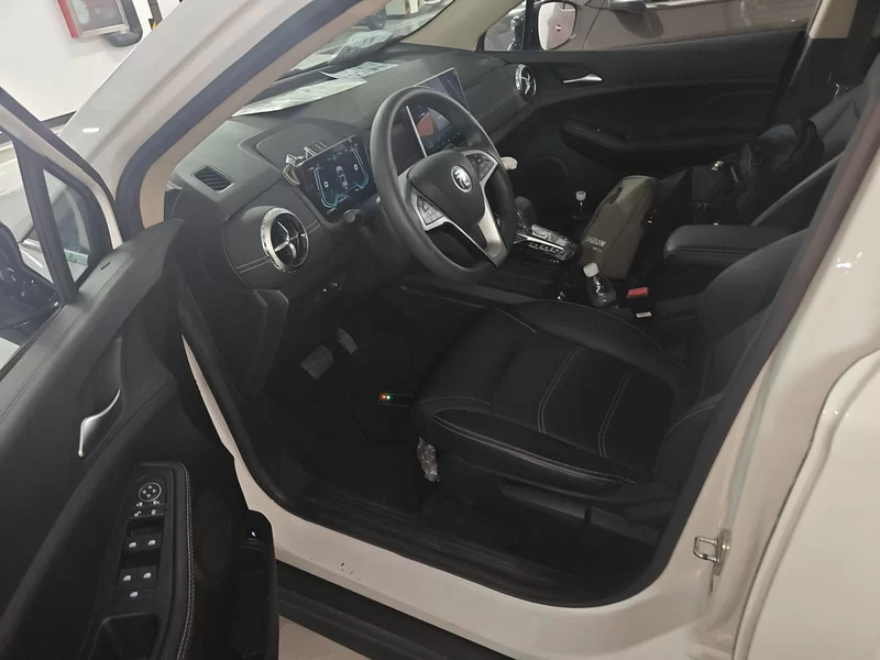 BYD Yuan New Energy 2019 #16 BYD Yuan New Energy 2019 car image #16