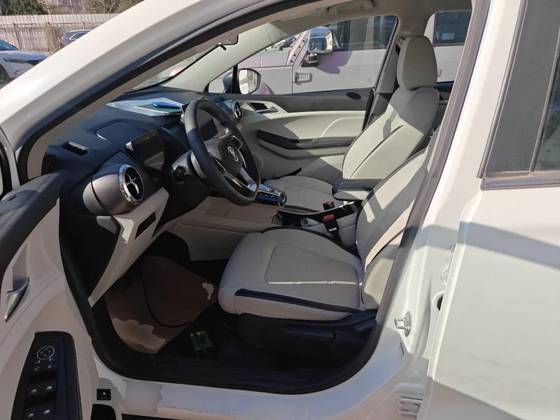 BYD Yuan 2021 car image #16