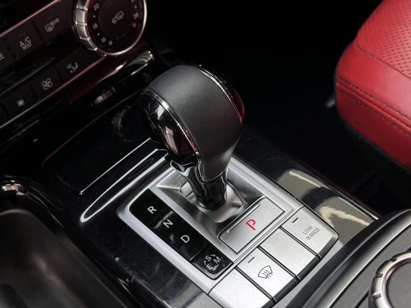 Mercedes-Benz G Class 2016 immagine di auto #16