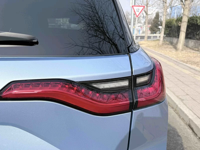 蔚来 蔚来ES8 2019 汽车图片 #16