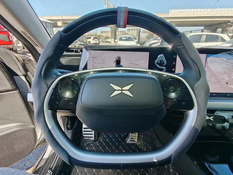 小鹏 小鹏P7 2021 汽车图片 #16