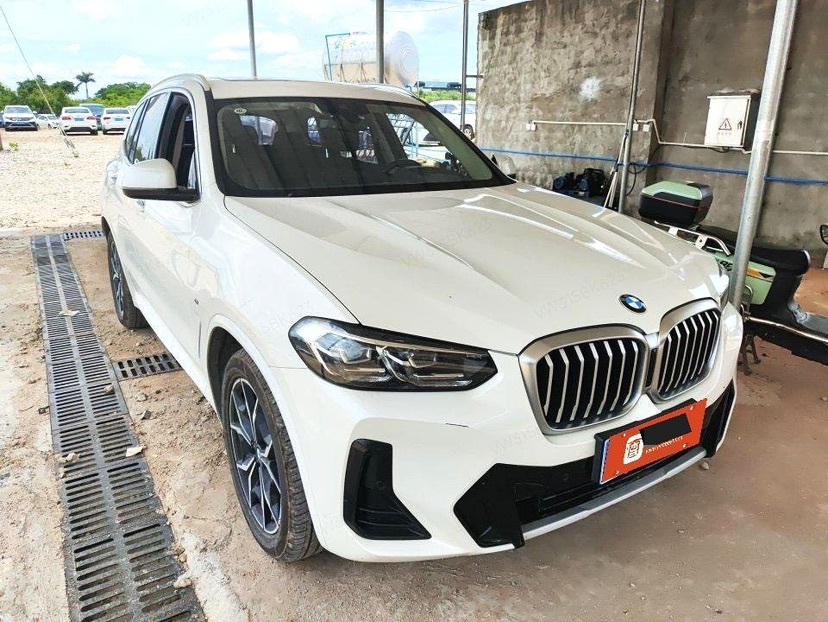 BMW X3 2022 #2 BMW X3 2022 car image #2