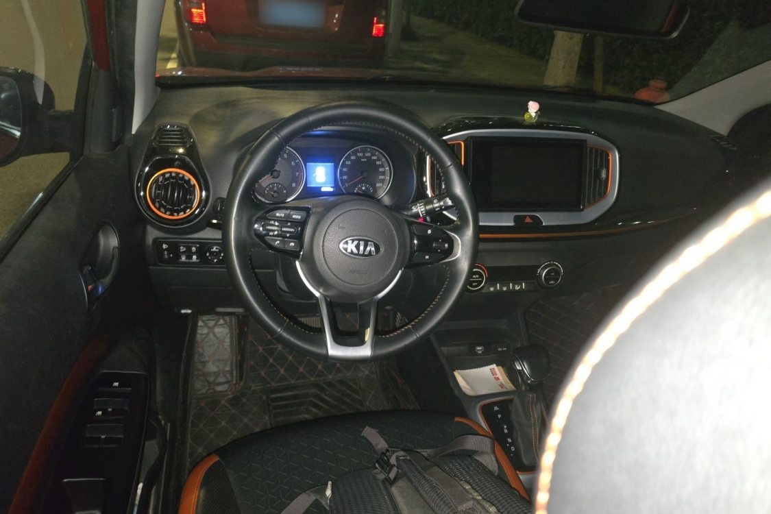 Kia KX1 2018 immagine di auto #22