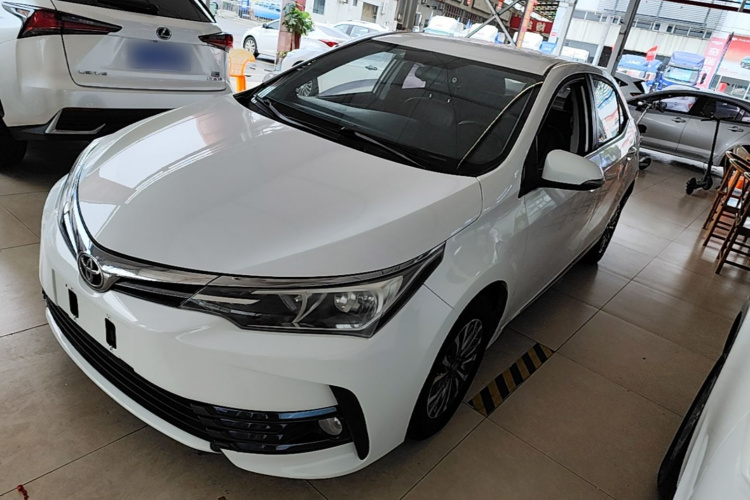 Toyota Corolla 2017 #2 Toyota Corolla 2017 car image #2