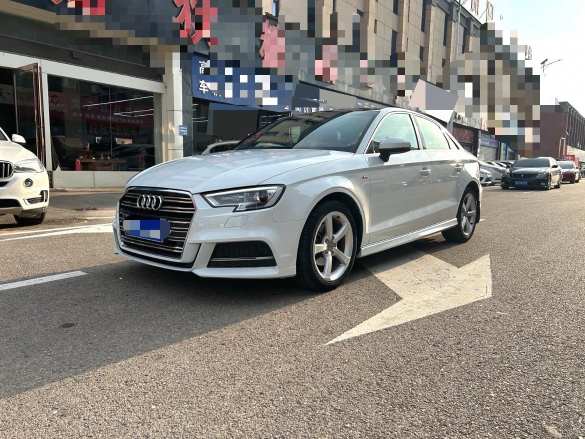 2017 2017 car image