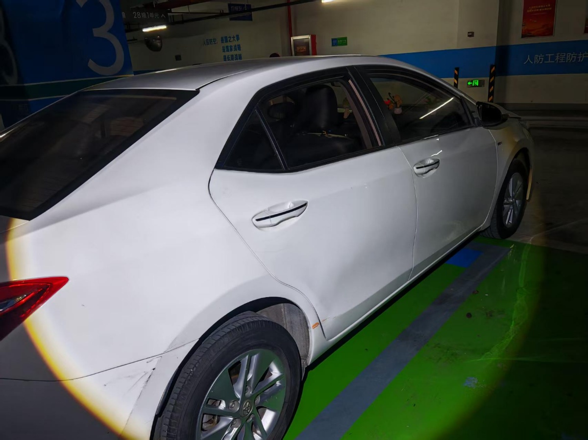 Toyota Corolla 2016 #8 Toyota Corolla 2016 car image #8