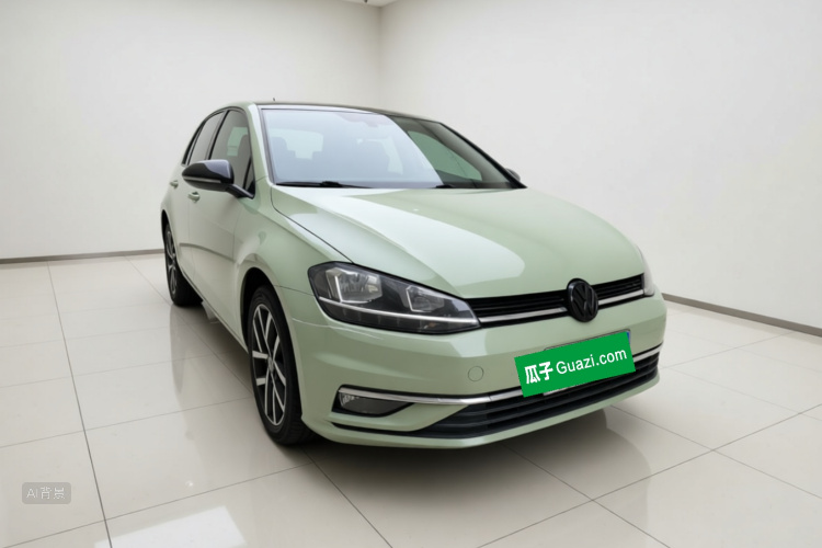 Volkswagen Golf 2018 car image #4