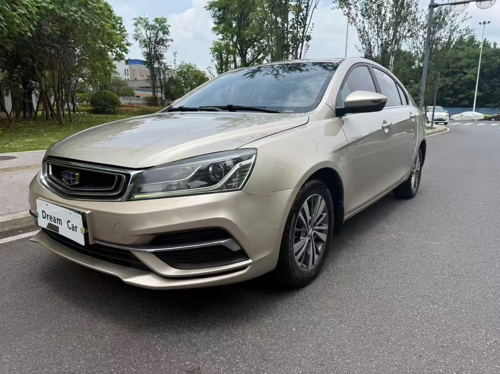 GEELY Emgrand 2018 GEELY Emgrand 2018 car image