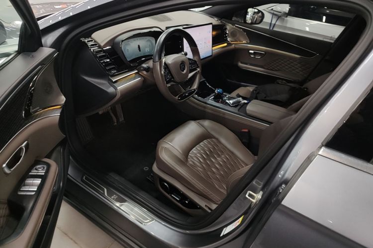 BYD Han 2022 car image #19