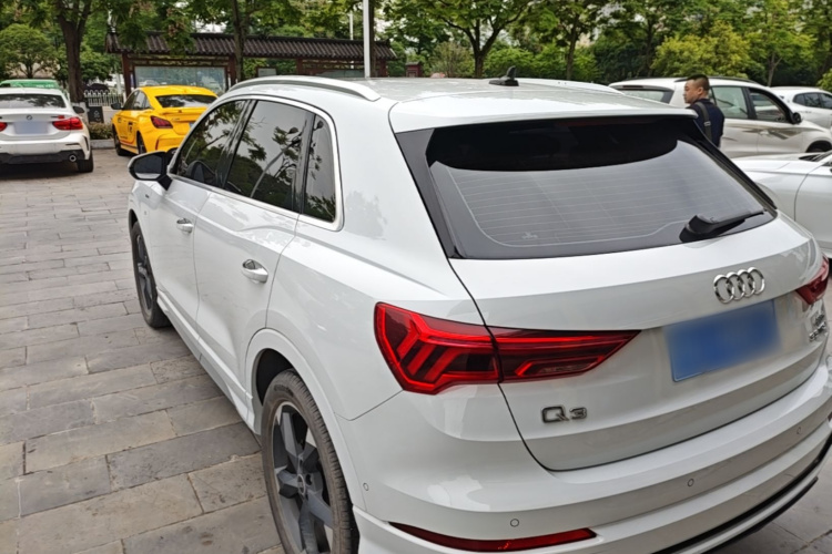 Audi Q3 2024 #5 Audi Q3 2024 car image #5