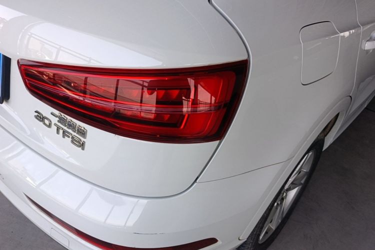 Audi Q3 2019 #8 Audi Q3 2019 car image #8