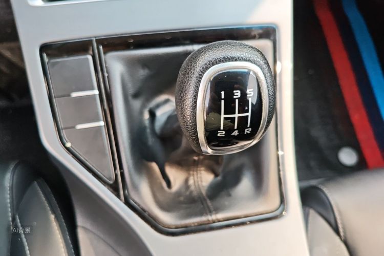 2019 immagine di auto #16
