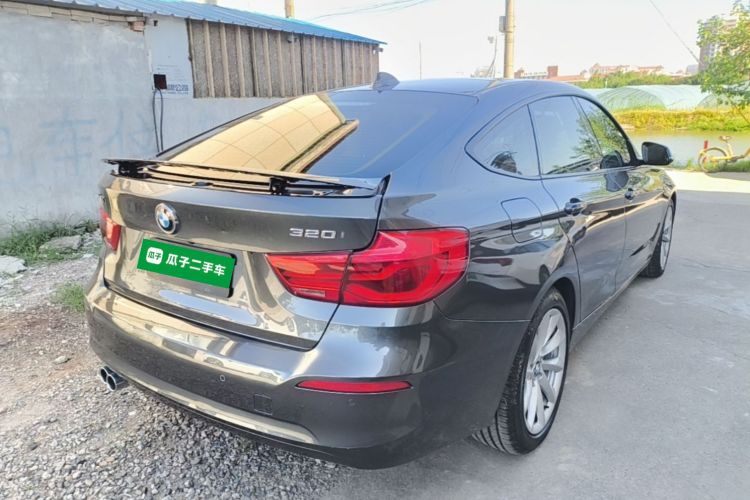 BMW 3 Series GT 2018 car image #7