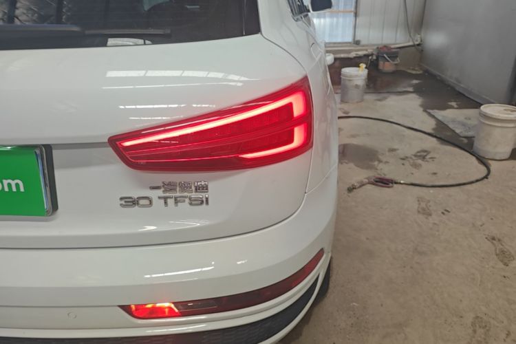 Audi Q3 2019 #8 Audi Q3 2019 car image #8