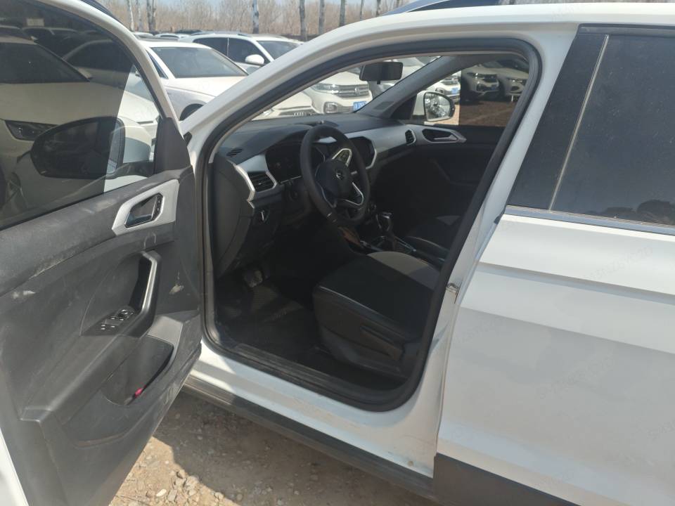 Volkswagen Tacqua 2023 car image #9