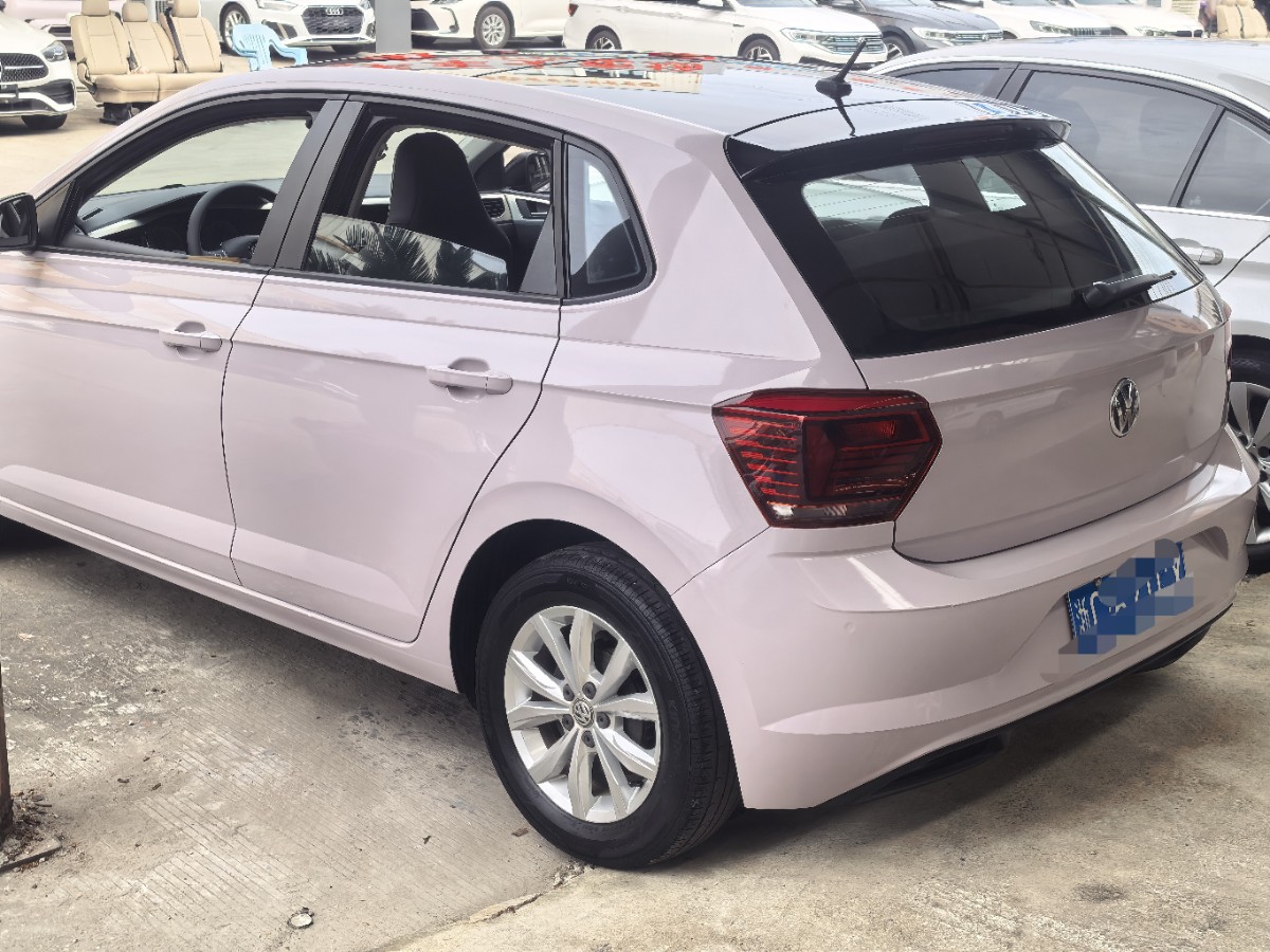 Volkswagen Polo 2020 car image #8