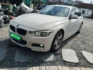 BMW 3 Series 2017 BMW 3 Series 2017 car image