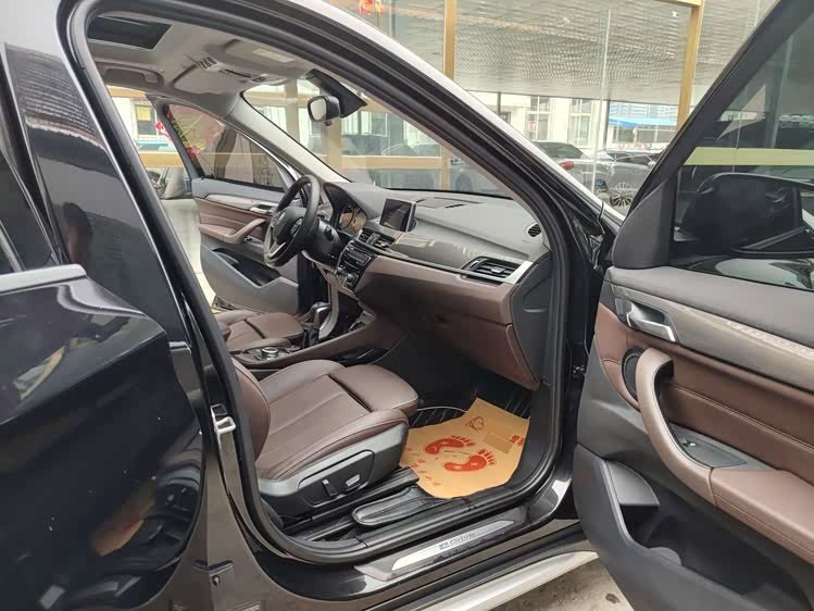 BMW X1 New Energy 2019 #7 BMW X1 New Energy 2019 صورة سيارة #7