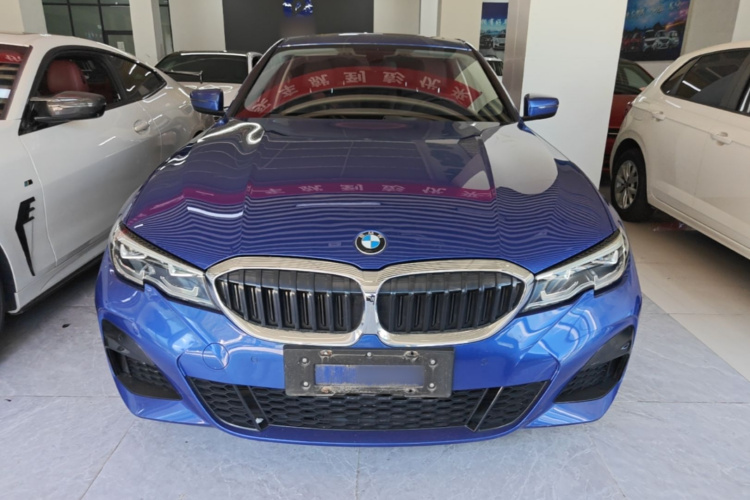BMW 3 Series 2021 imagen de coche #3