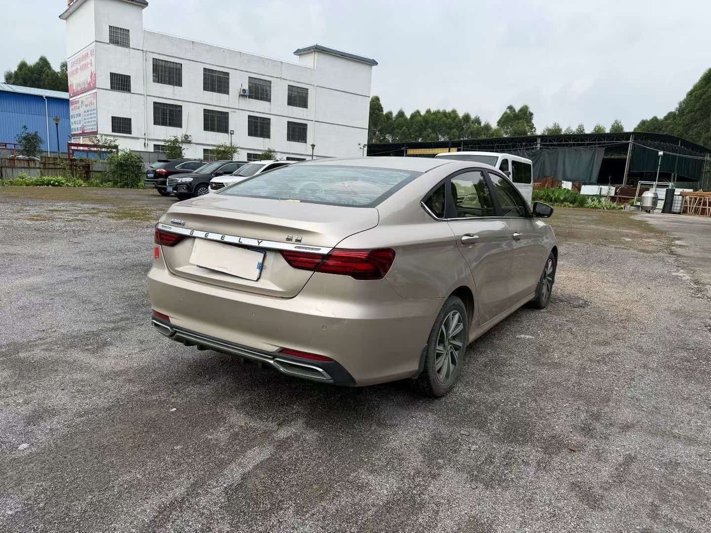 GEELY Binray 2018 imagem de carro #5