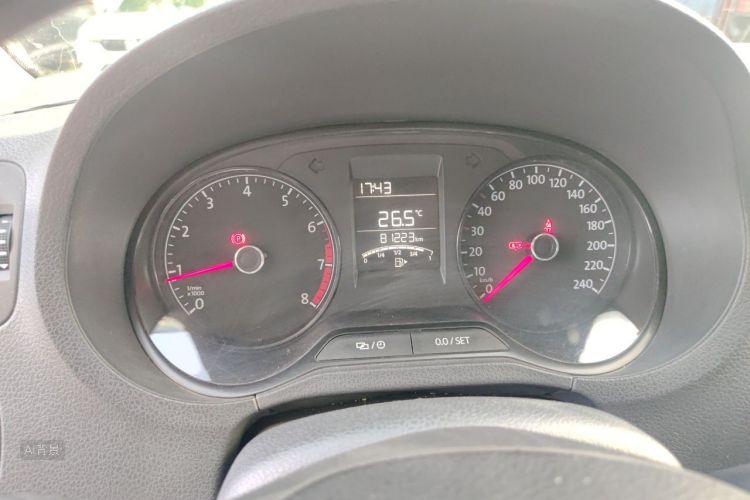 Volkswagen Polo 2017 #13 Volkswagen Polo 2017 car image #13