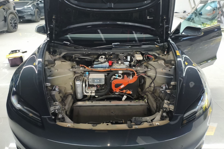 Tesla Model 3 2024 immagine di auto #20