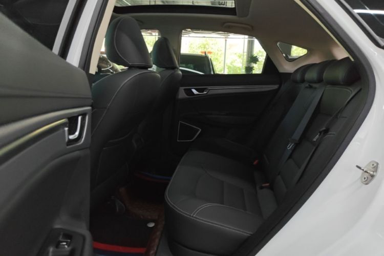 GEELY Emgrand GS 2018 #17 GEELY Emgrand GS 2018 صورة سيارة #17