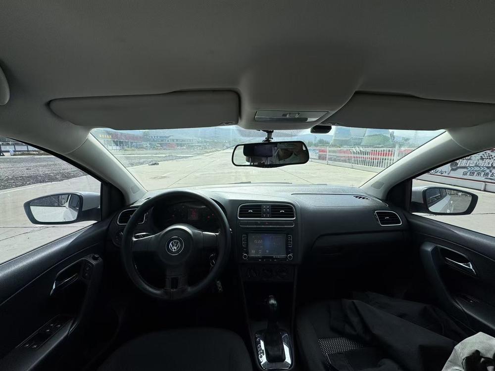 Volkswagen Polo 2013 #8 Volkswagen Polo 2013 car image #8