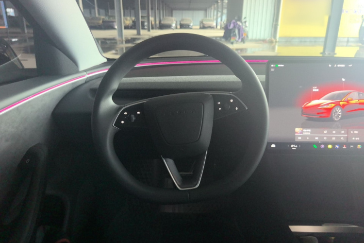 Tesla Model 3 2023 #15 Tesla Model 3 2023 car image #15