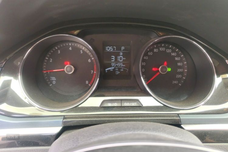 Volkswagen Bora 2017 صورة سيارة #14
