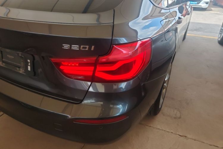 BMW 3 Series GT 2018 #8 BMW 3 Series GT 2018 car image #8