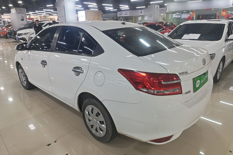 Toyota Vios 2019 #5 Toyota Vios 2019 صورة سيارة #5