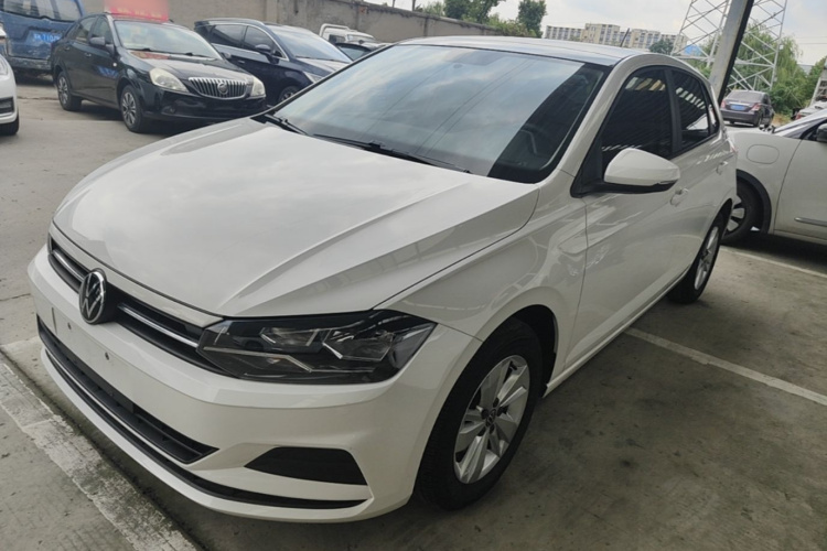 Volkswagen Polo 2021 immagine di auto #2