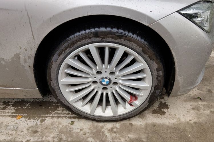 BMW 3 Series 2018 #9 BMW 3 Series 2018 car image #9