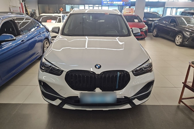 BMW X1 2022 car image #3