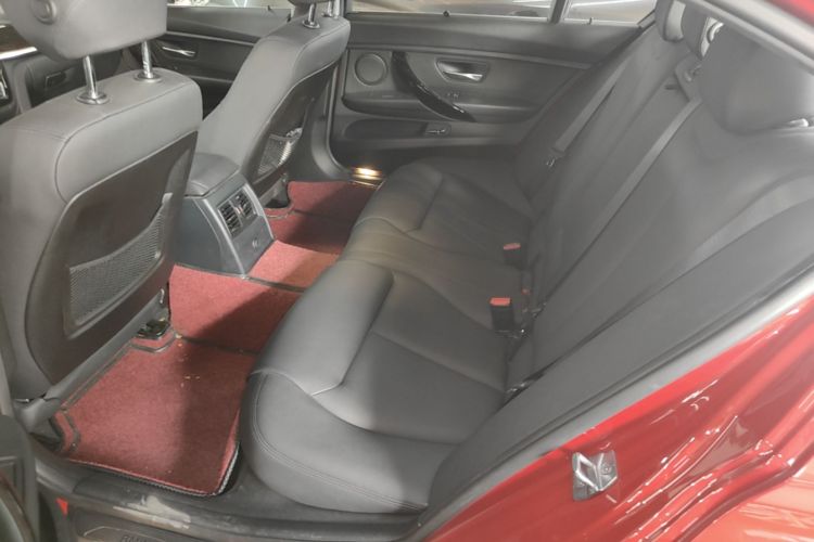 BMW 3 Series 2017 car image #13
