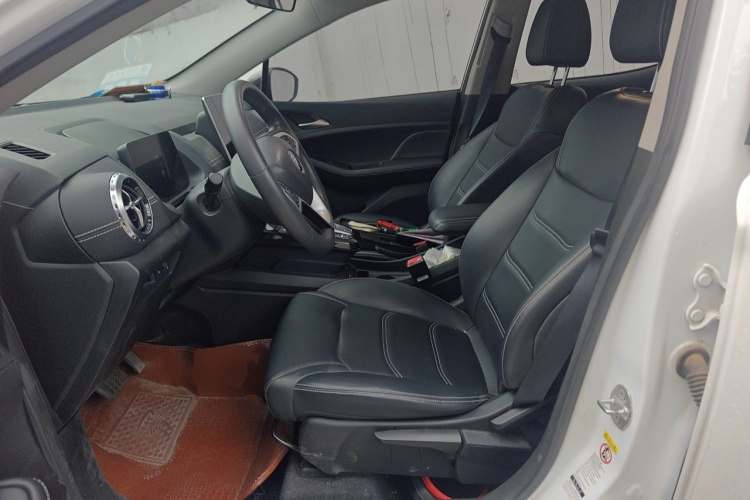 BYD Yuan New Energy 2020 immagine di auto #15